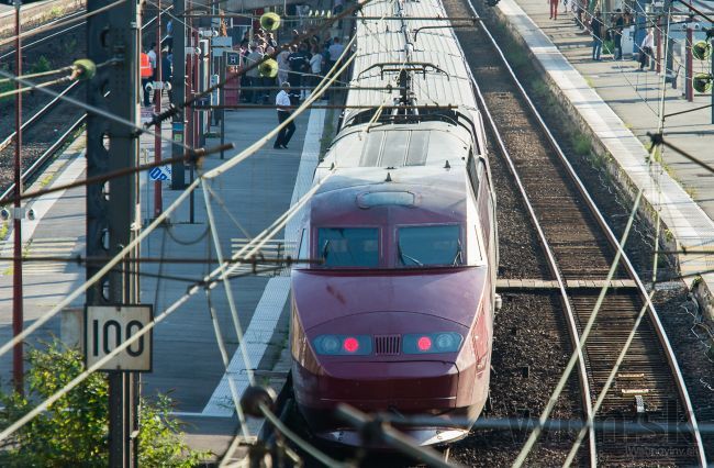 Rýchlovlaky z Belgicka do Francúzska zastavil kradnutý kábel