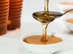 Med a káva: Najchutnejší prírodný liek na kašeľ