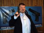 Výrobca pištolí: Ak zakážu legálnu držbu zbraní, dosiahnu pravý opak