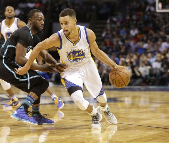 Bryant priviedol Lakers k víťazstvu, Warriors 20:0