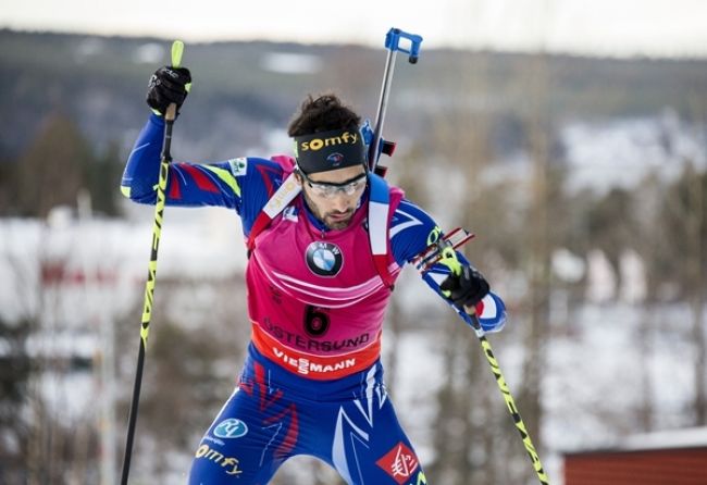 Fourcade zvíťazil v šprinte biatlonistov v Östersunde