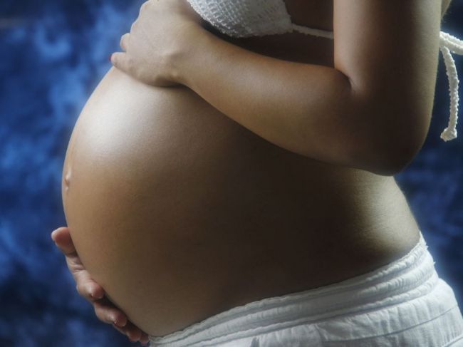 Nevoľnosť počas tehotenstva – takto ju potlačíte