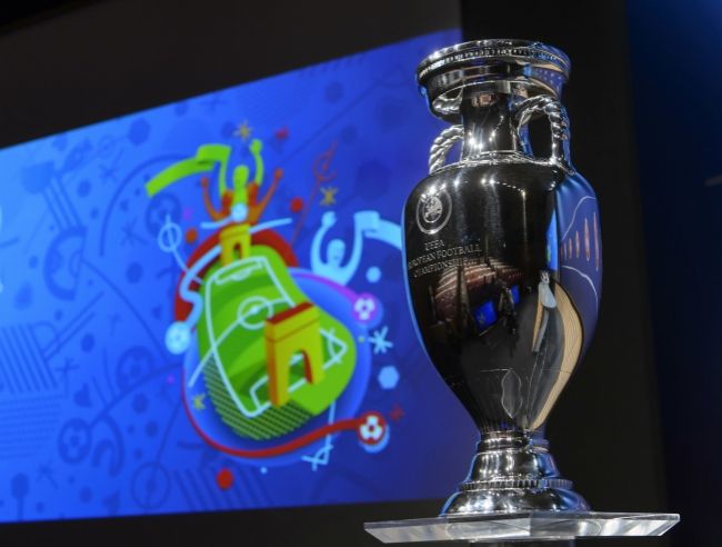 UEFA schválila prémie za ME 2016, v hre 301 miliónov eur