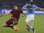 Video: Vlci si vezú z Neapola bod, Juventus zdolal 'fialky'
