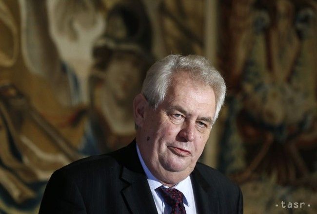 M. ZEMAN: Česko prijme euro deň po tom, ako z eurozóny vypadne Grécko