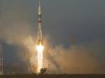 Ruská kozmická loď Sojuz TMA-19M sa úspešne spojila s ISS