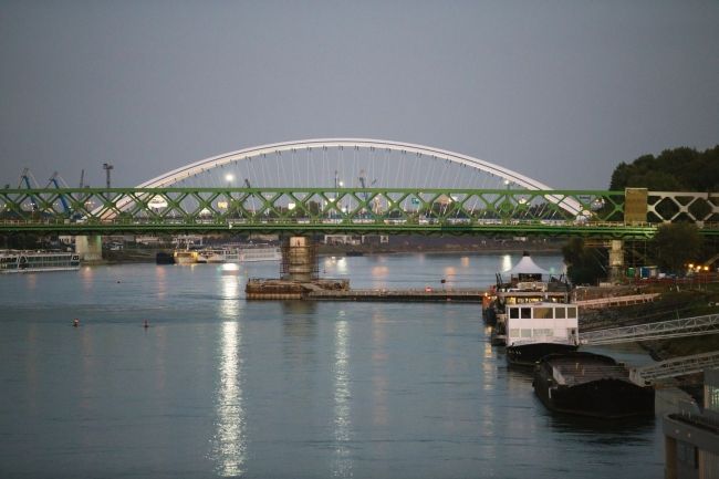 Na dokončenie Starého mosta ostávajú posledné hodiny