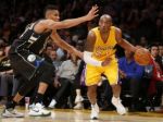 Video: Bryant potiahol Lakers, LeBron lídrom Clevelandu