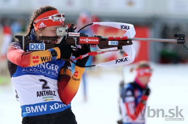 Dahlmeierová vyhrala biatlonové stíhacie preteky v Pokljuke