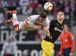 Video: Dortmund zakopol v Kolíne, Bayern vyhral v Hannoveri