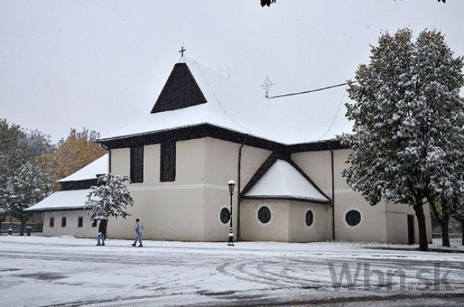 Začína sa astronomická zima, dočkáme sa na Vianoce snehu?