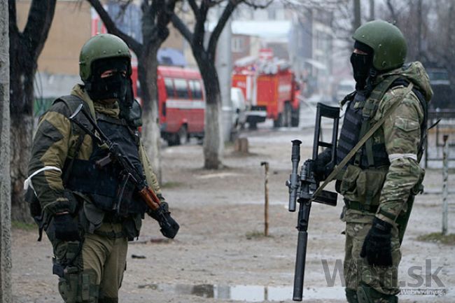 Polícia v Bosne zatkla osoby podozrivé zo spolupráce s IS