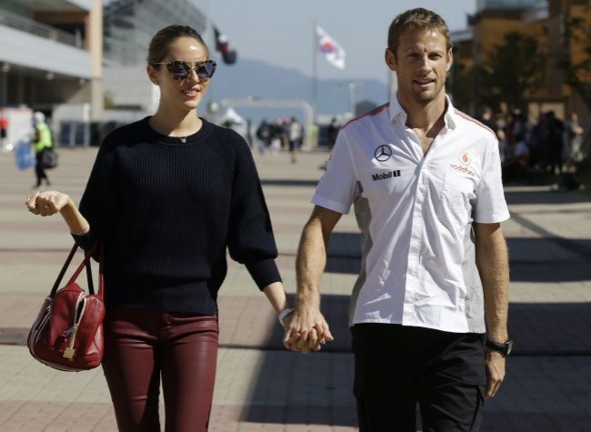 Manželstvo bývalého majstra sveta F1 Buttona je v troskách