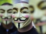 Hackeri z Anonymous údajne prekazili útok IS v Taliansku