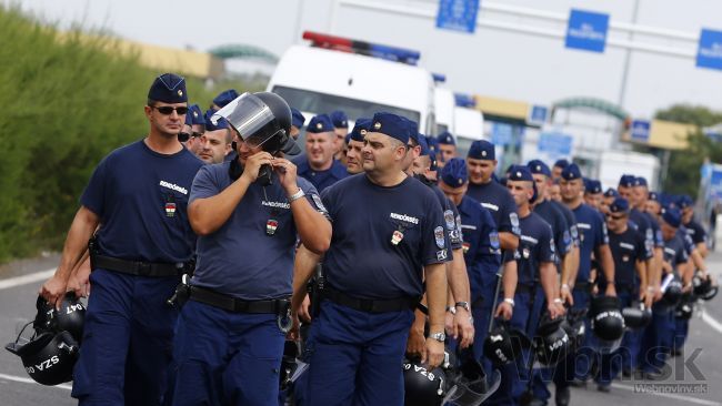Maďarskí policajti budú pomáhať Macedónsku s utečencami
