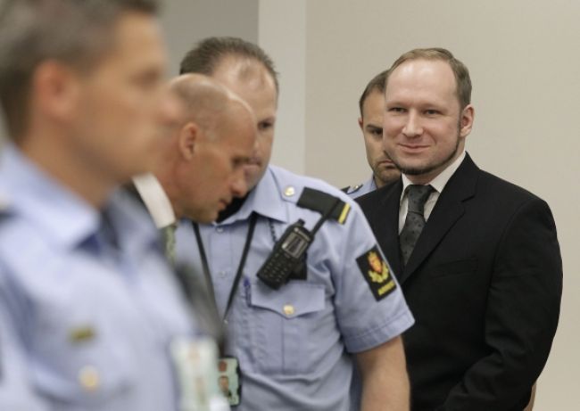 Breivik sa sťažuje na zlé zaobchádzanie, pozrie sa na to súd