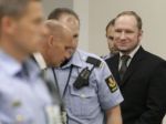Breivik sa sťažuje na zlé zaobchádzanie, pozrie sa na to súd