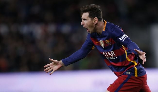 Video: Barcelona vyhrala derby, Messi strelil parádny gól