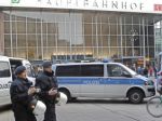 Nemecká polícia už má 16 podozrivých z útokov na ženy