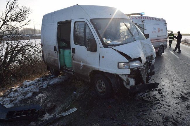 FOTO: Tretie auto v kolóne neubrzdilo