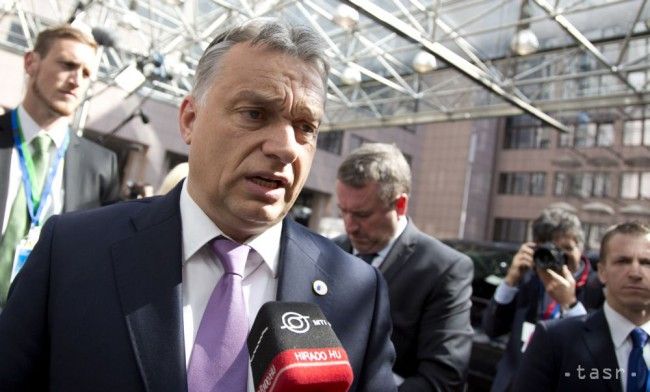 Orbán: Maďarsko nepodporí prípadné sankcie EÚ voči Poľsku