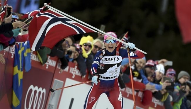 Johaugová tromfla Östbergovú, má druhý triumf na Tour de Ski