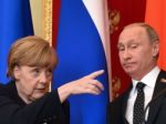 Putin poprel, že by Merkelovú vystrašil svojím psom zámerne