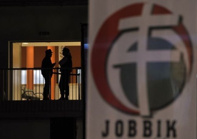 Ultrapravicový Jobbik navrhne zriadiť dobrovoľnícke vojsko