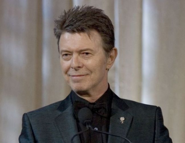 Predaj albumov Davida Bowieho rekordne narástol
