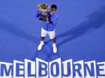 Favoritmi Australian Open sú jednotky Djokovič a Serena