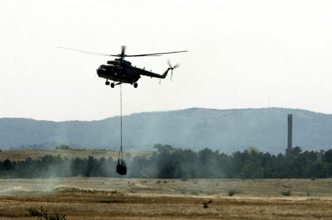 Pád českého vrtuľníka na cvičení NATO zavinil pilot