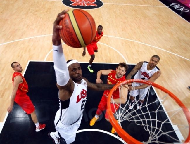 Basketbalový tím USA zverejnil tridsiatku adeptov do Ria