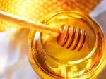 Med: Ako môže zlepšiť trávenie, liečiť popáleniny a zlepšiť vaše zdravie