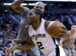 Video: Spurs pridali 12. triumf v sérii, majú najlepší štart