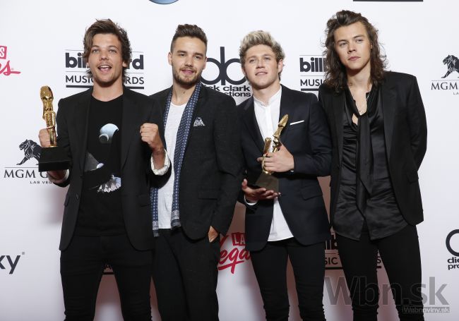 Louis Tomlinson z One Direction sa stal otcom