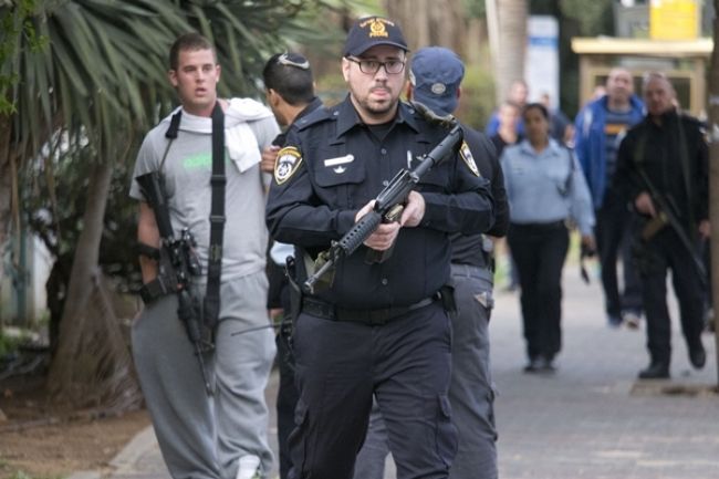 Izraelský policajt zastrelil Palestínčanku, zaútočila nožom