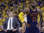 Víťazstvá nie sú všetko, Cleveland vyhodil trénera Blatta