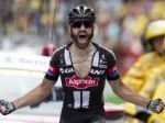 Cyklistov tímu Giant-Alpecin zrazilo počas tréningu auto