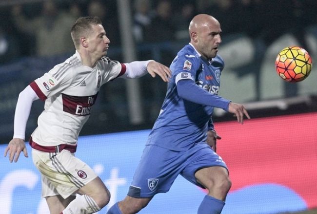 Video: AC Miláno iba remizovalo v Empoli, Kucka nehral
