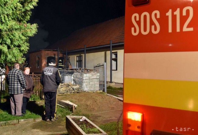 Pri požiari v obci Lomnička zomreli tri maloleté deti