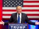 Trump bojkotoval republikánsku debatu, mal vlastnú akciu