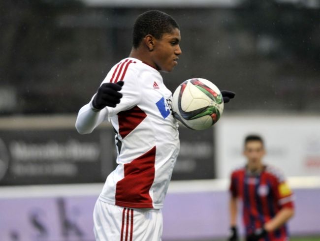 AS Trenčín opúšťa Wesley, novou posilou Chuang Cchung
