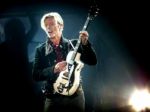 David Bowie vyrovnal albumový rekord Elvisa Presleyho