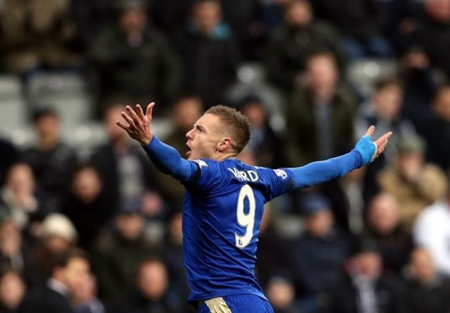 Video: Kanonier Vardy zostrelil Liverpool, Arsenal sa trápi