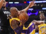 Video: Lakers atakovali antirekord, zachránil ich Bryant