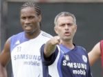 Mourinho podporuje Infantina vo voľbách prezidenta FIFA