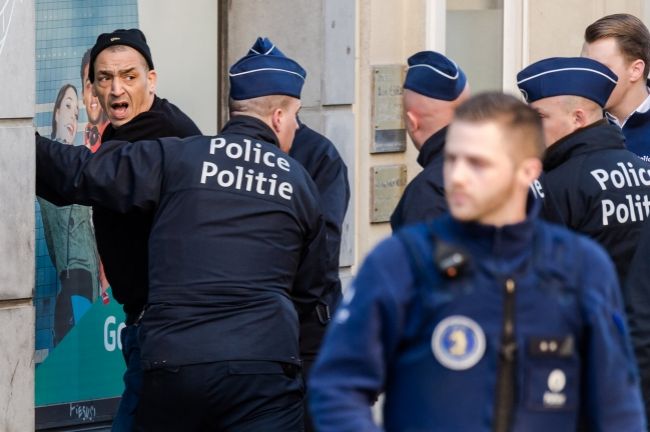 Belgicko zvýši počet policajtov, bude ich o tisíc viac