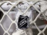 Pred 23 rokmi sa zrodil rekord NHL. Tri body brankára