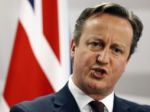 Cameron: Do Británie prídu tisíce migrantov, ak opustí EÚ