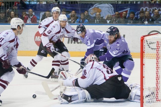 Video: Slovan zdolal Rigu, druhýkrát si zahrá play-off KHL
